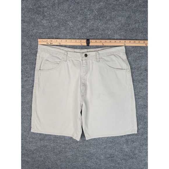 Wrangler Authentic Beige Carpenter Style Shorts 36 Made in USA 100% Cotton - Picture 8 of 16